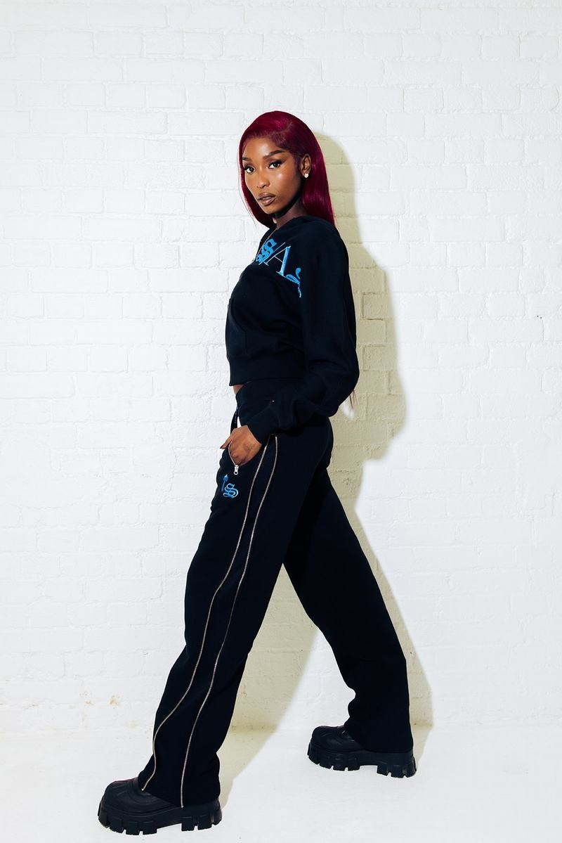 Black / Turquoise Trapstar Script Zip Leg Jogging Women's Pants | RUMWXZ-461