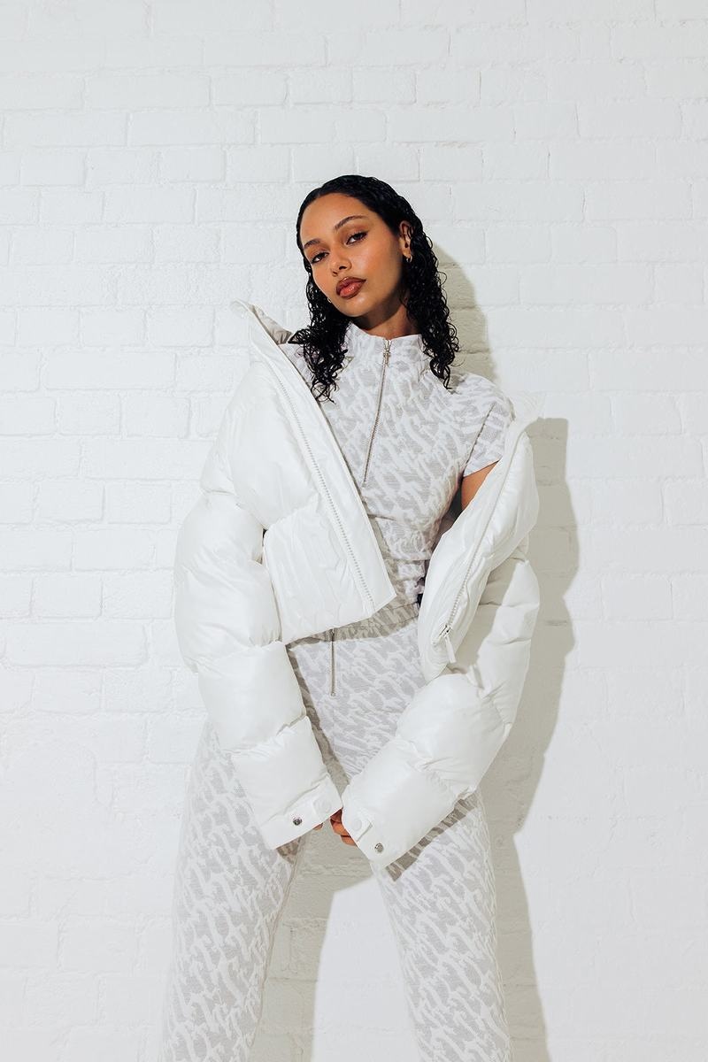 White Trapstar Irongate Embossed Puffer Women's Jackets | ZKWIYX-385