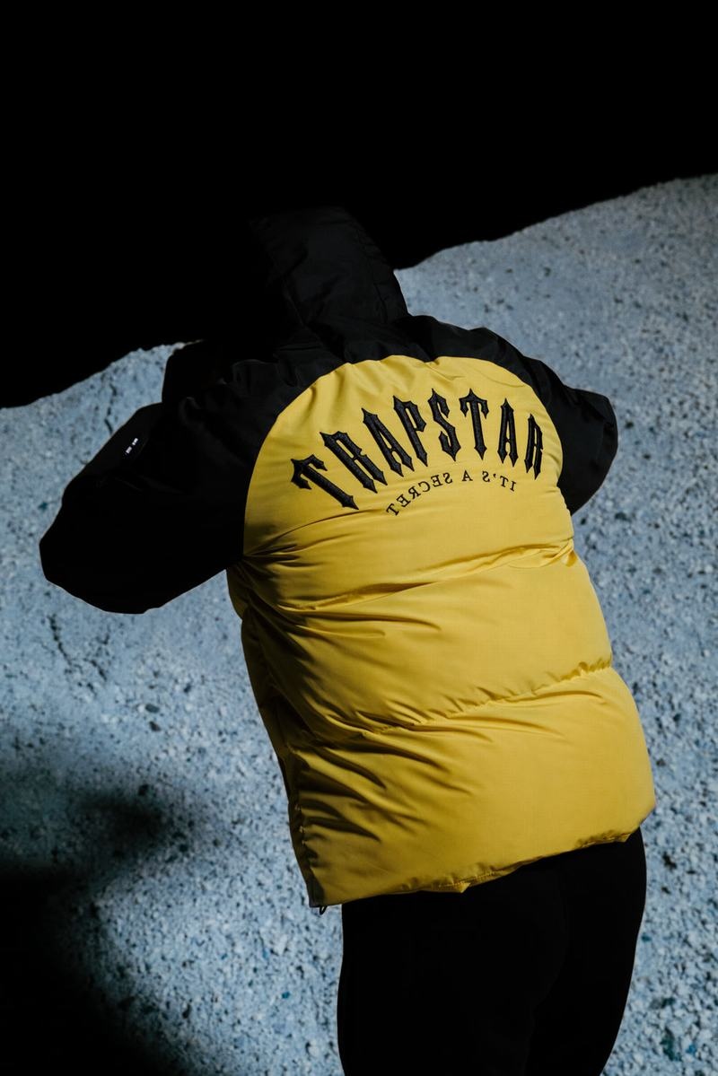 Yellow / Black Trapstar Irongate Arch Puffer AW23 Men's Jackets | VFPRDW-468